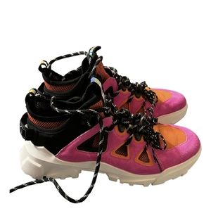 McQ Orbyt Mid Suede Colorblock Athletic And Training Shoes